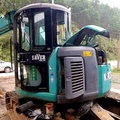 Kính Cánh Cửa Máy Xúc Đào Kobelco SK 50 75